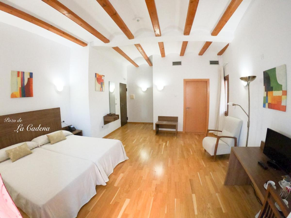 Hotel Baron Andilla Valdealgorfa Екстер'єр фото