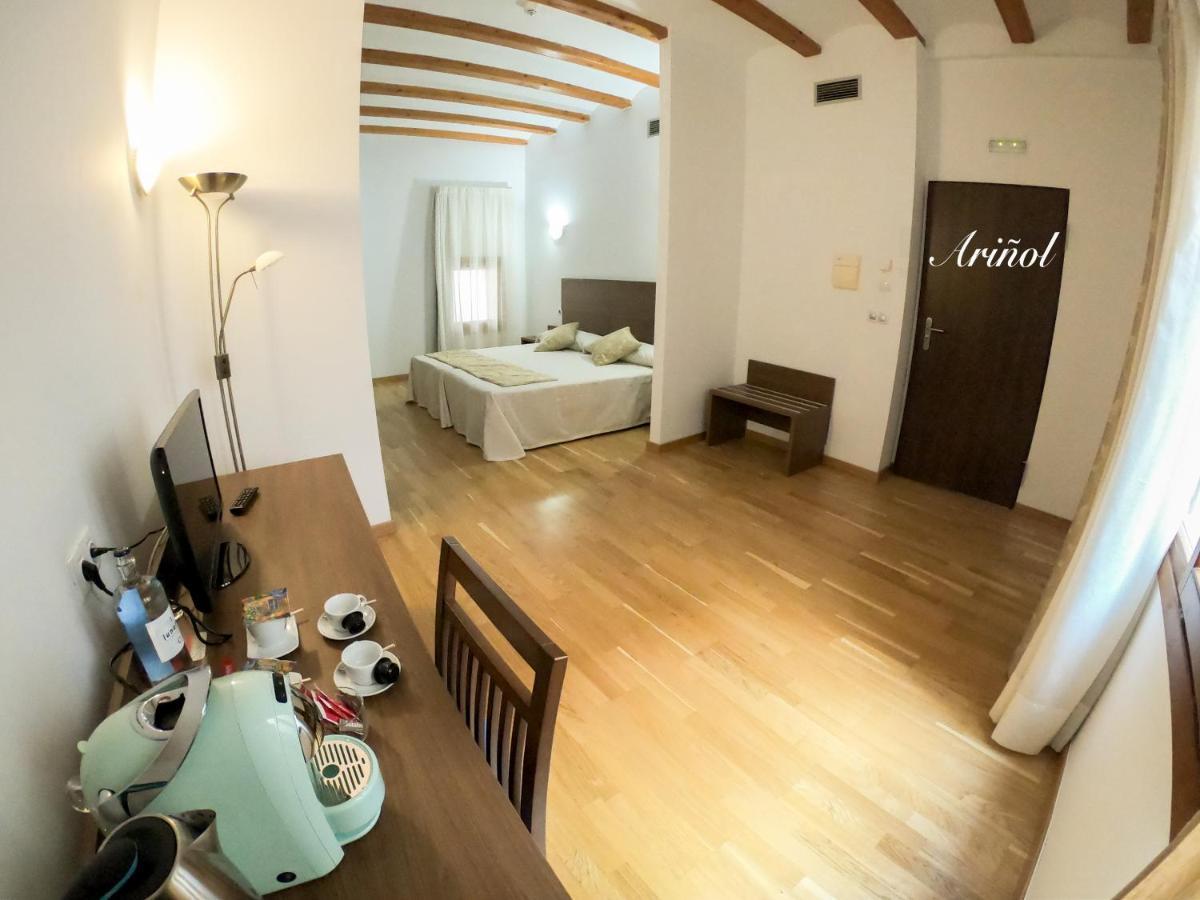 Hotel Baron Andilla Valdealgorfa Екстер'єр фото