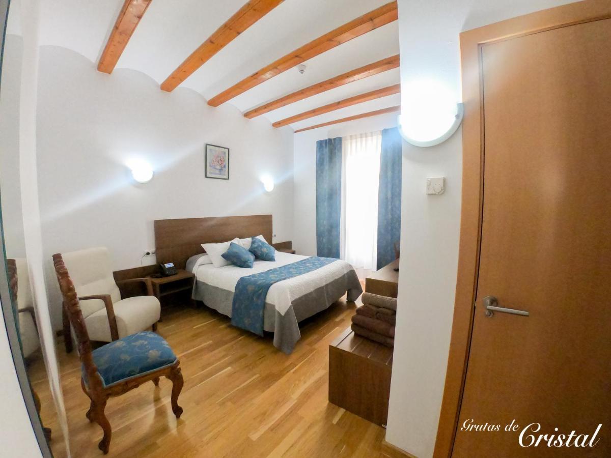 Hotel Baron Andilla Valdealgorfa Екстер'єр фото