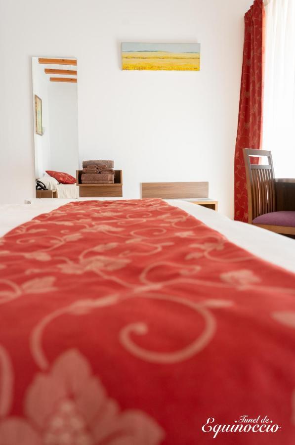 Hotel Baron Andilla Valdealgorfa Екстер'єр фото