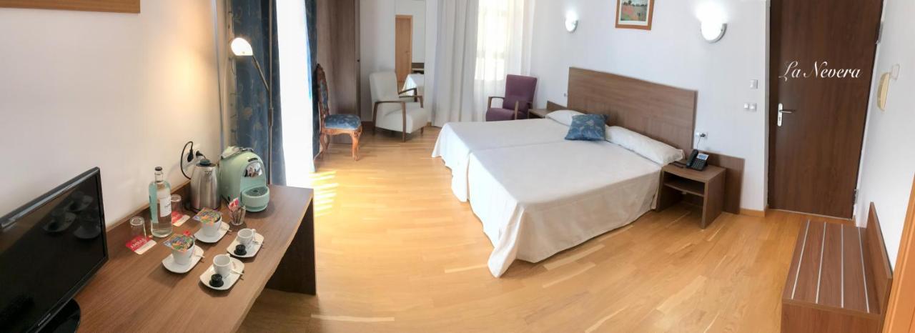 Hotel Baron Andilla Valdealgorfa Екстер'єр фото